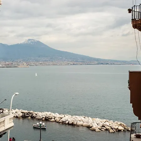 Apartment Partenope Sea View