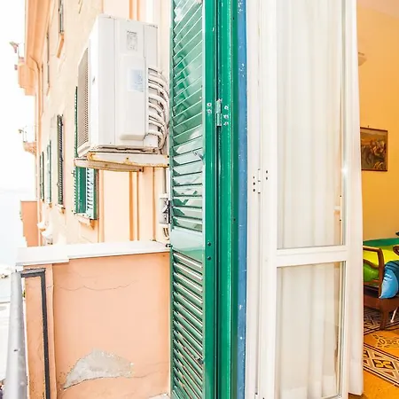 Partenope Sea View Apartment *